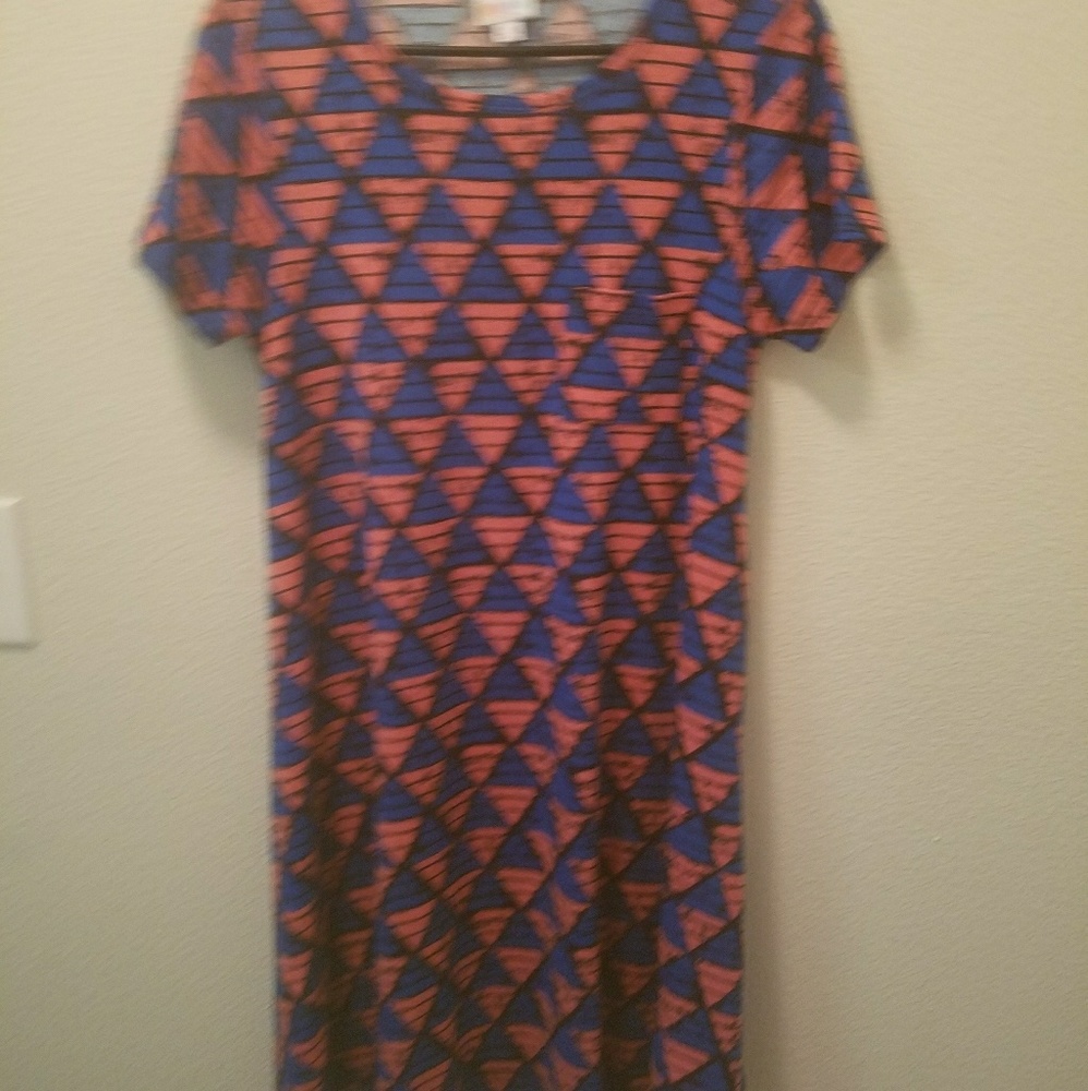 Lularoe Medium Pink/Blue Carly